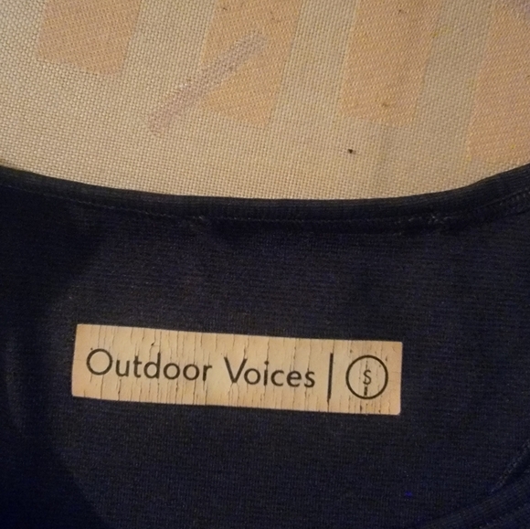 Outdoor Voices Athena Charcoal Grey Athletic Crop - Picture 5 of 6